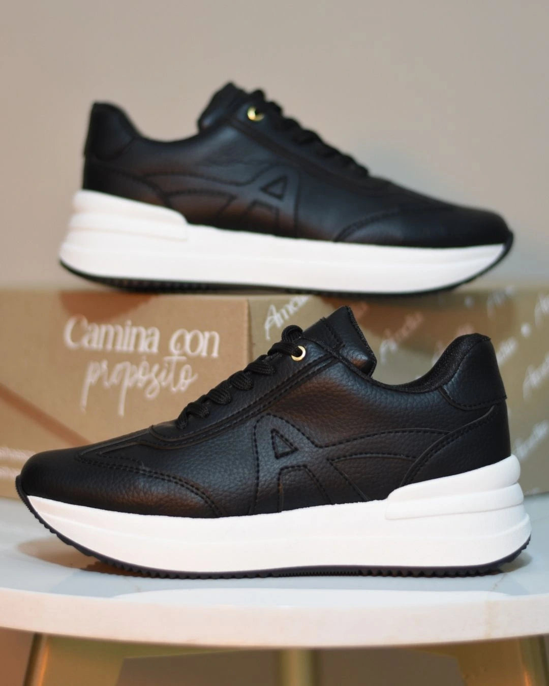 Tenis Rio Black